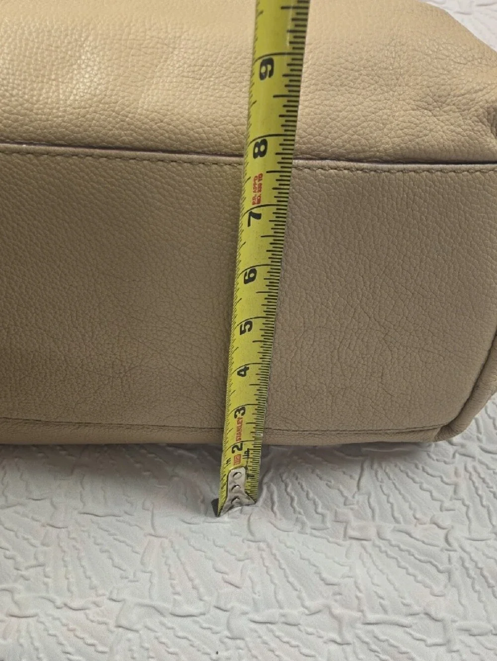 Kate Spade Berkshire Road Stevie Pebbled Leather Satchel – Beige / Taupe